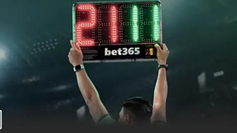 山东第三节得分低迷，深圳强势反超12分领跑比赛