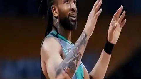 [英超]主场与埃弗顿战平 曼城近13场仅一胜